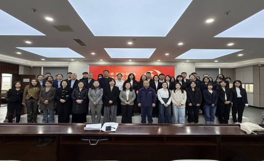 2024年10月18日，集团党委结合长发担保党支部参与了由向阳区党群服务中心发展的“传承革命心灵 赓续红色血脉”公益党课_副本.jpg