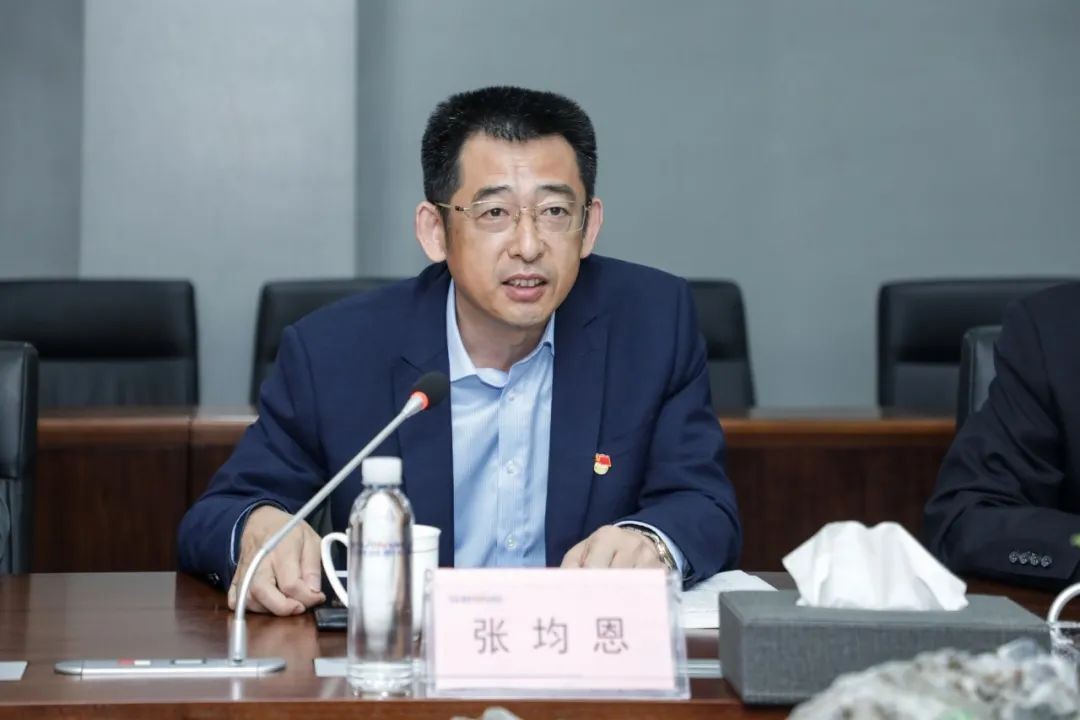 以党建促营业，，，以营业强党建——青岛西海岸公用事业集团考察九州ku酷游智能