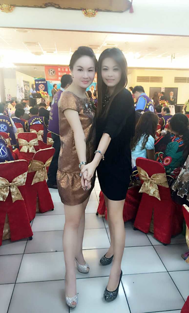 29天清一百吨垃圾，正妹靓机壮丽环岛行