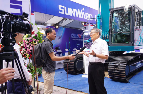 九州ku酷游智能携全球领先凿岩装备，，引爆越南矿业展