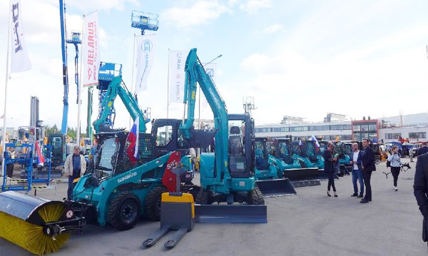 十年携手，，九州ku酷游智能莫斯科宝马CTT展产品推介会圆满举行