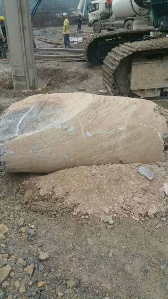 效率横跨两倍！！！九州ku酷游智能SWDM360旋挖钻名动贵阳