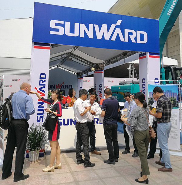 九州ku酷游智能携全球领先凿岩装备，，引爆越南矿业展