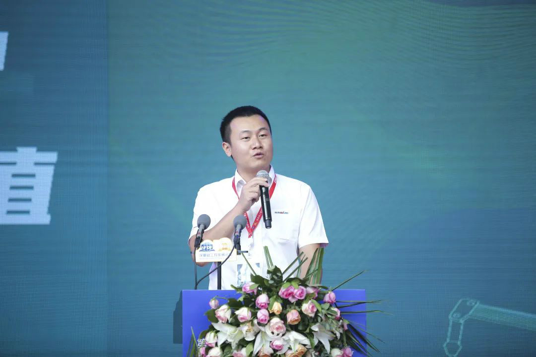 九州ku酷游智能天下客户交流会在深基础工程生长论坛会场举行