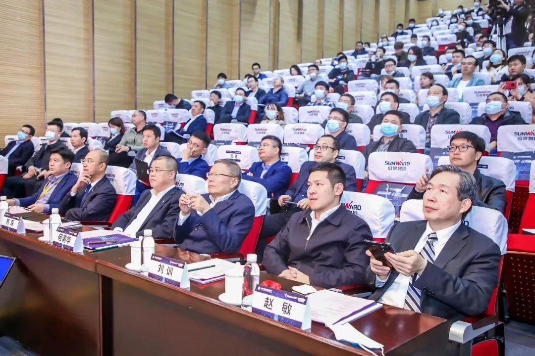 信息手艺与制造业怎样深度融合生长？行业大咖云集九州ku酷游现场论道