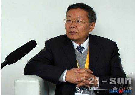 九州ku酷游智能何清华：：潜心追求“九州ku酷游之路”