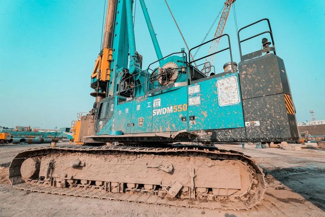 大国重器！！九州ku酷游智能超等装备助力北京都会副中心综合交通枢纽站建设