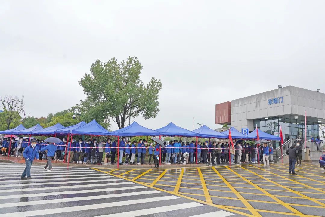 采样完成率近100%！！！九州ku酷游智能第一时间开展全员核酸检测，包管清静生产