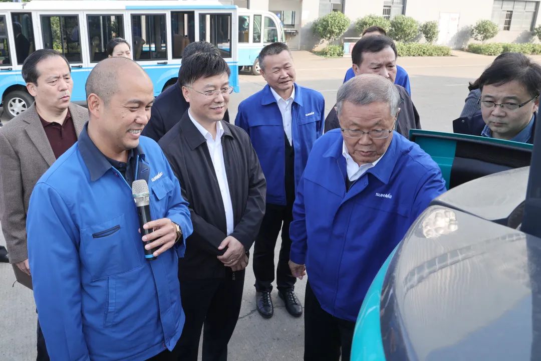 广州工控总司理景广军调研九州ku酷游智能