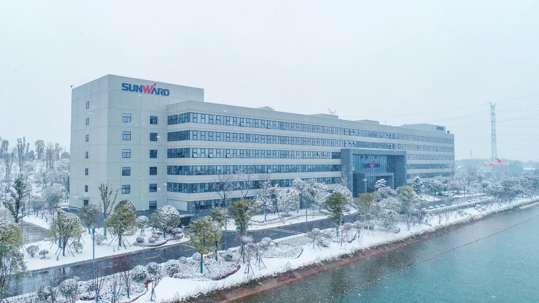 瑞雪兆丰年，邀您共赏雪中九州ku酷游！