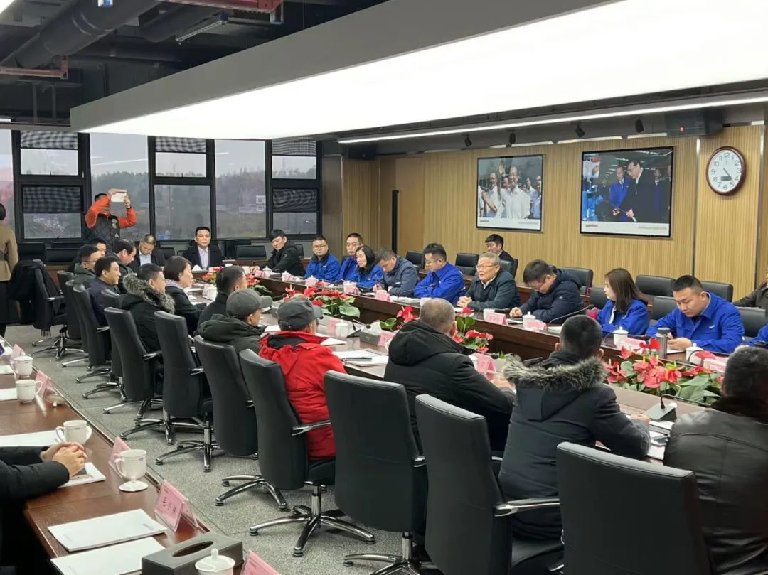 湖南异地商会联合会组织外洋湘商来访九州ku酷游智能