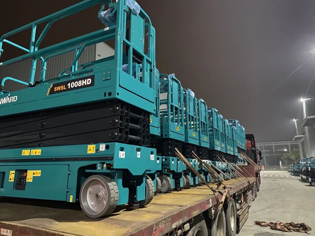 创下单日最高发货量纪录！！九州ku酷游高机装备集中发货