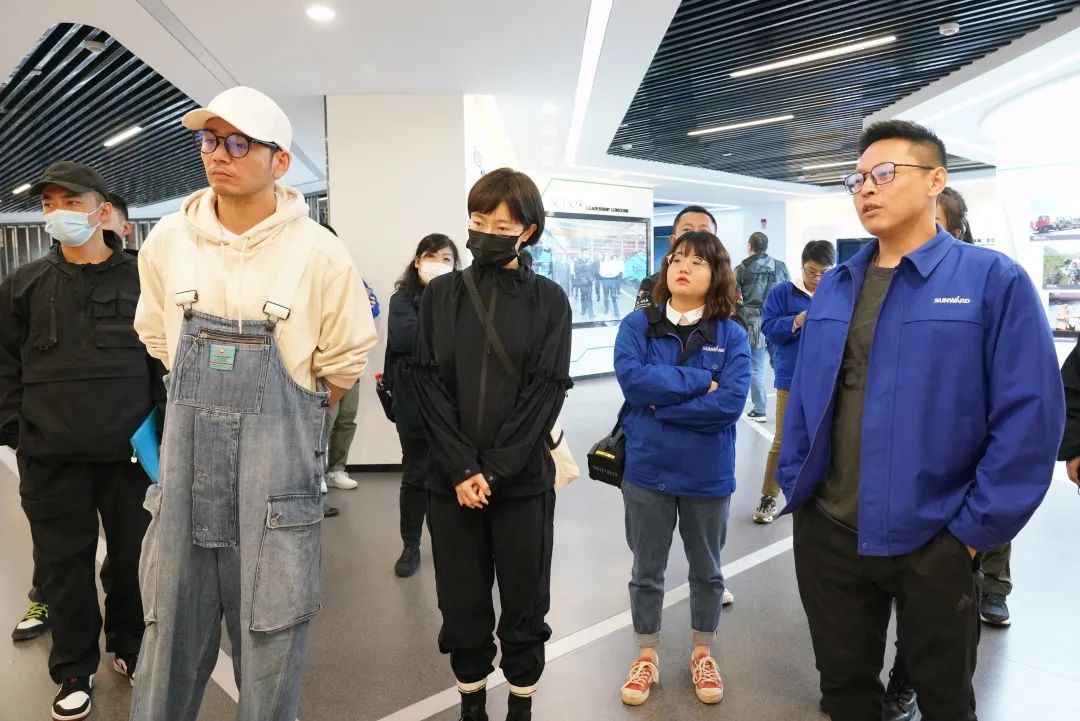 硬实力+软手刺！！！九州ku酷游智能协拍电视剧《重中之重》开机