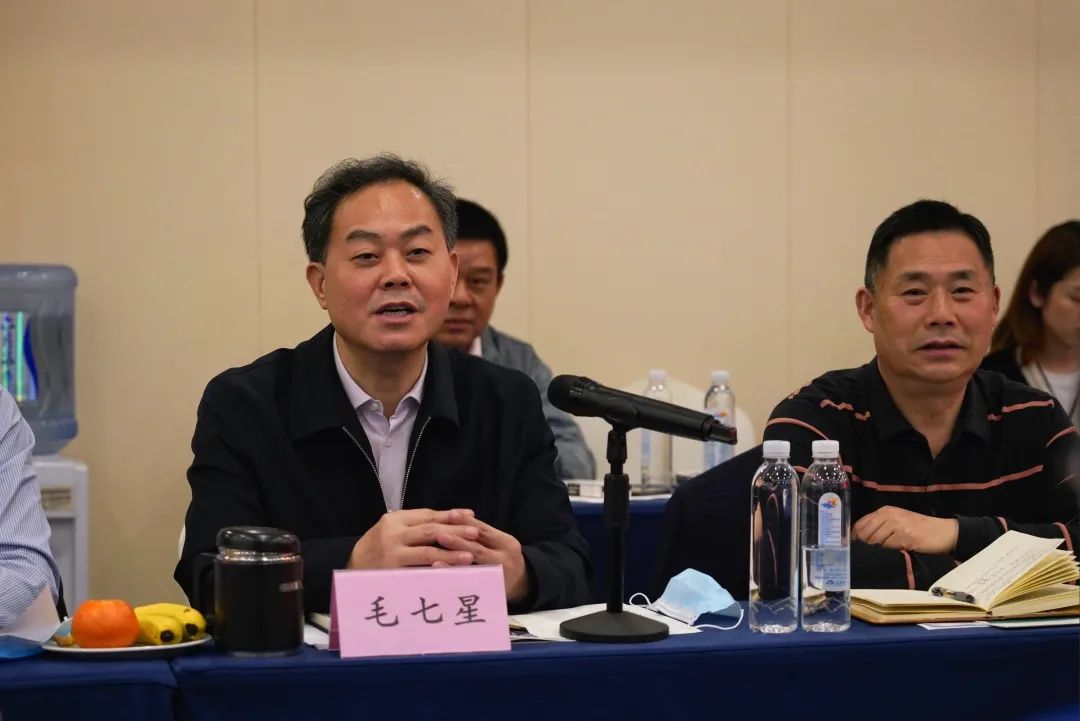 抱团出海，，，携手共赢！！！何清华带队赴湖南异地商会联合会造访交流