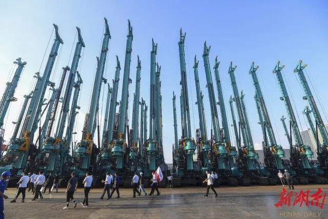 湖南日报 | 坚持立异驱动，，，九州ku酷游智能助力打造国家主要先进制造业高地