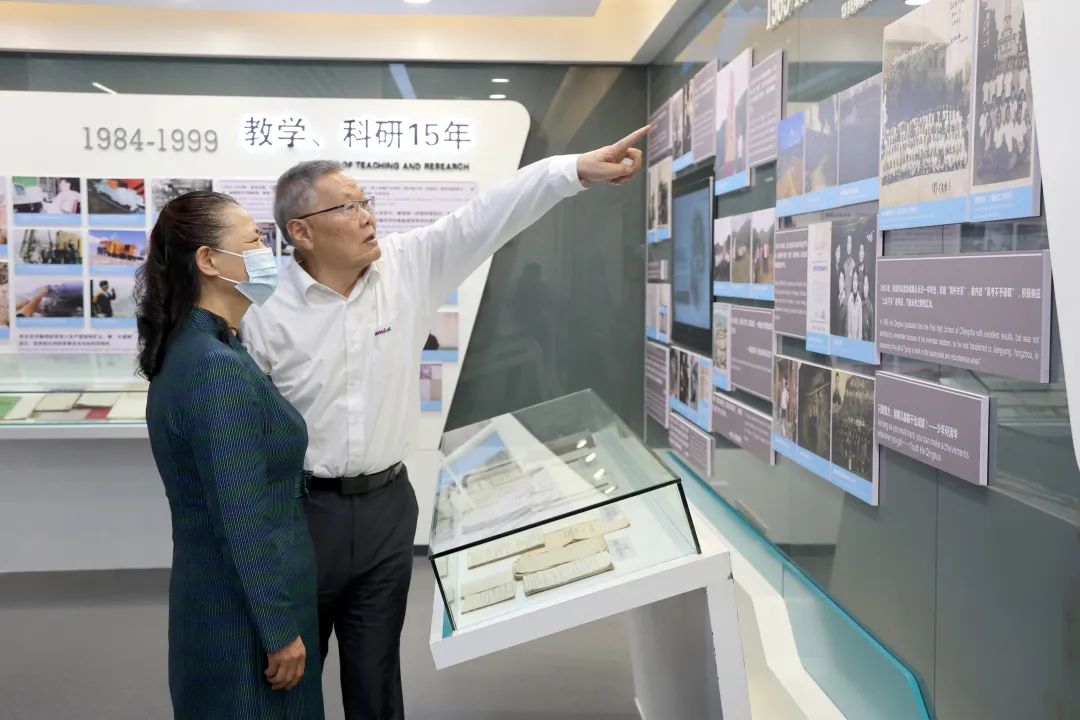 深化产学研相助！！中南大学校长、、、中国工程院院士田红旗率团造访九州ku酷游智能