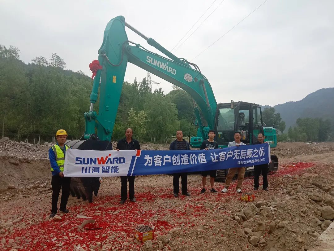 三员九州ku酷游挖机“悍将”收服“铁粉”一枚，凭什么？