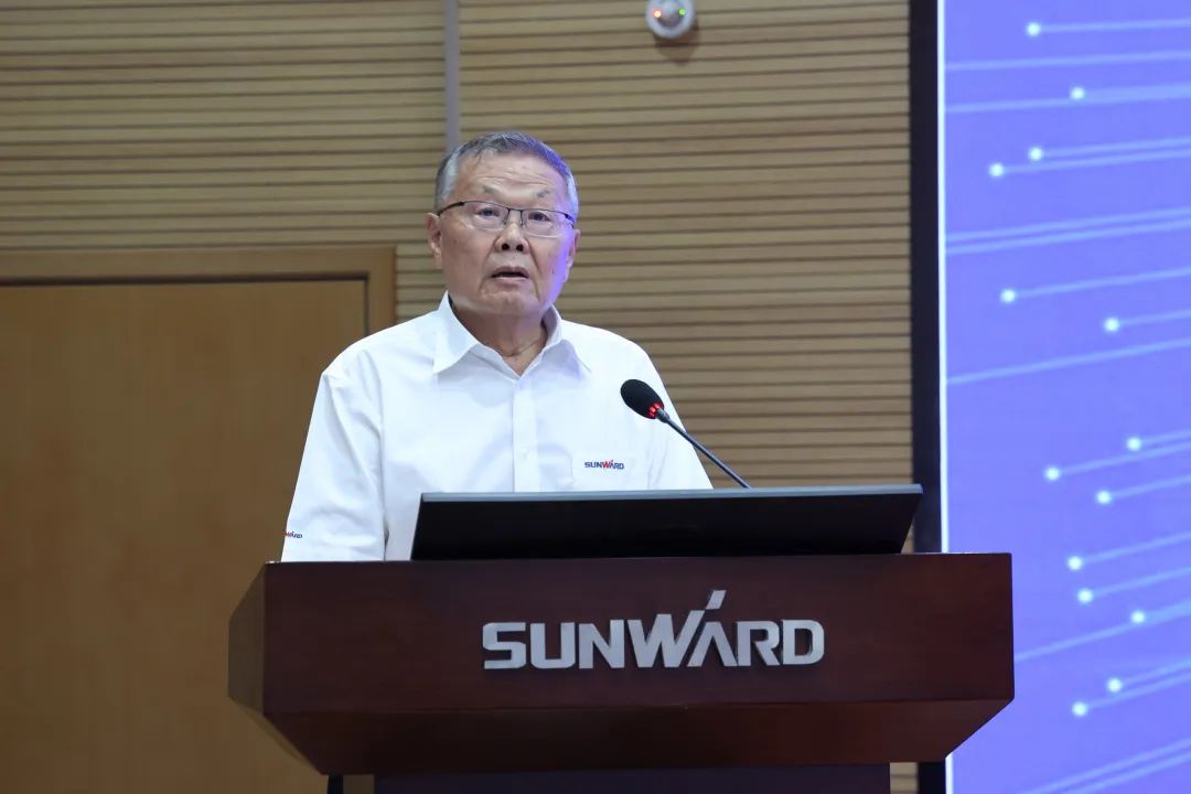 立异引领，，，智造未来！“2022院士专家长沙行”高端装备高质量生长钻研会盛大举行