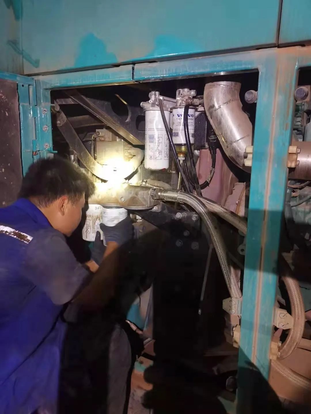 “创立施工事业！！”他们和九州ku酷游智能“超等桩备”一起助建燕矶长江大桥