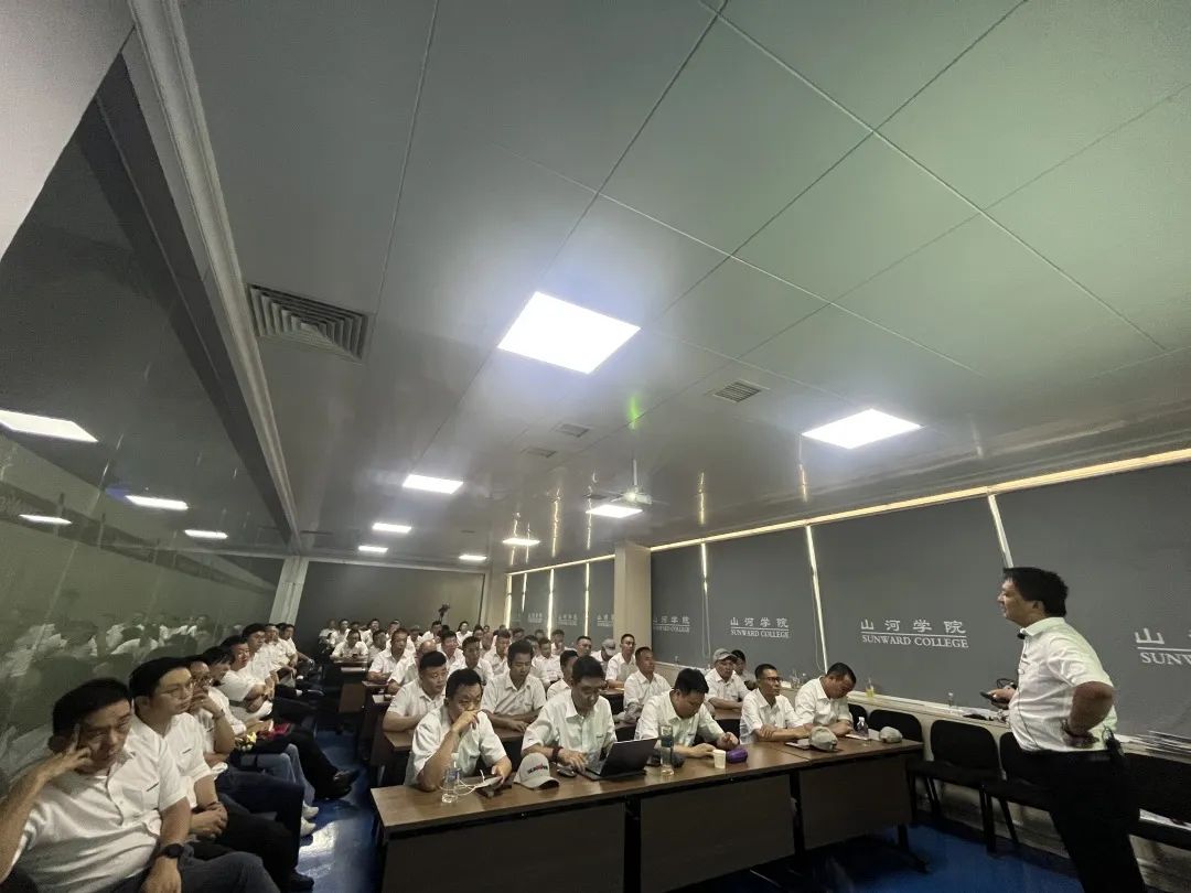 名堂秀实力，为服务竞技！快来见识下九州ku酷游智能这场“交锋大赛”