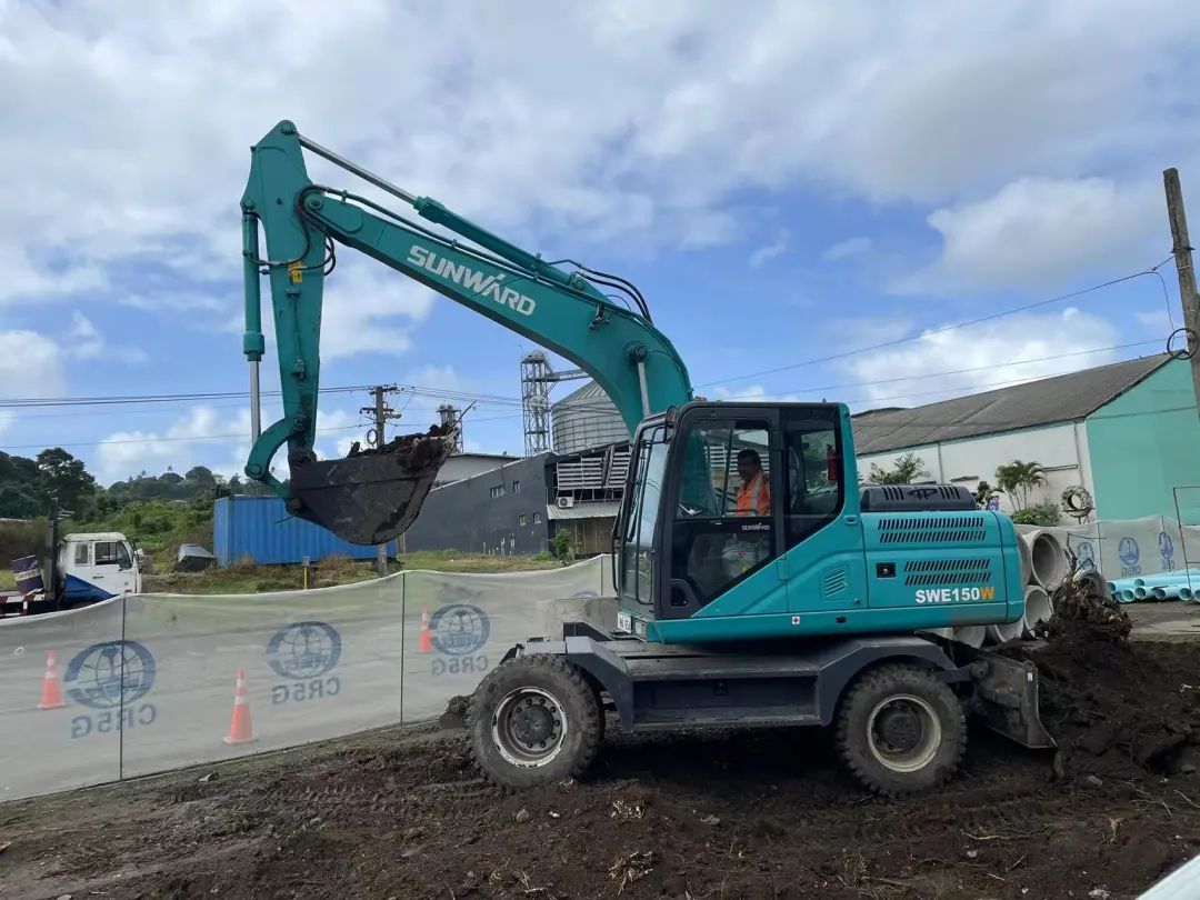 “九州ku酷游绿”迈向南太平洋岛，九州ku酷游智能轮挖助力斐济基础设施建设