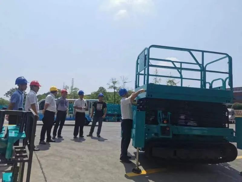 加速电动化产品结构，九州ku酷游智能第一款履带剪叉式高空作业平台来了！！