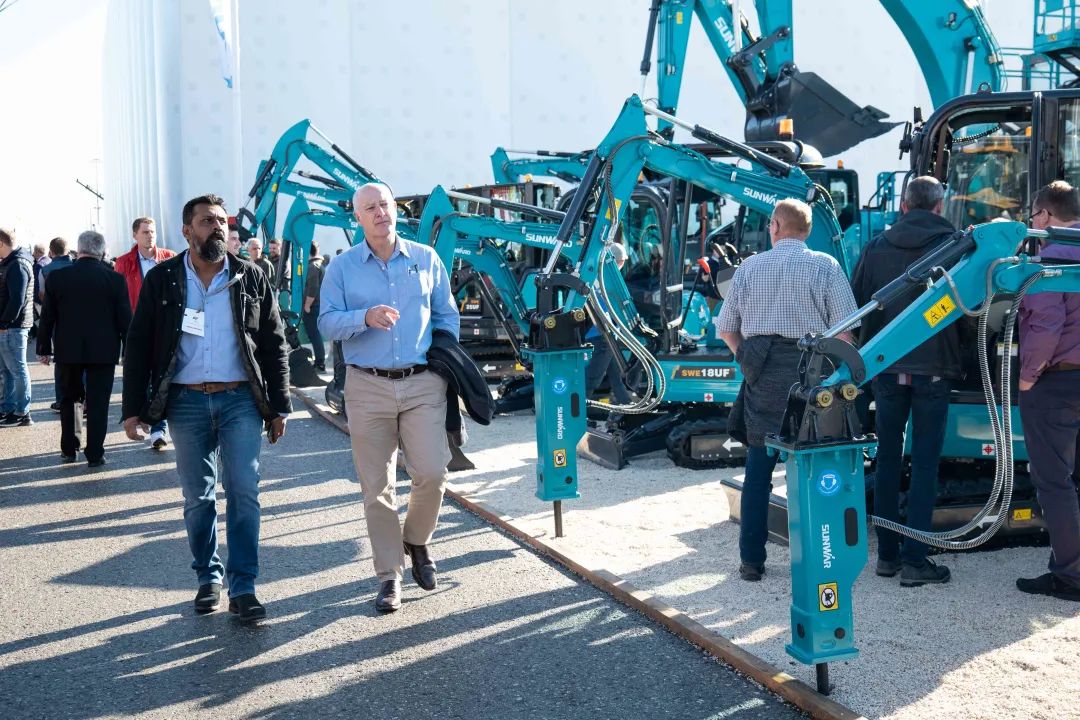 Bauma 2022 | 一组火热现场图带您重温九州ku酷游智能德国宝马展之旅