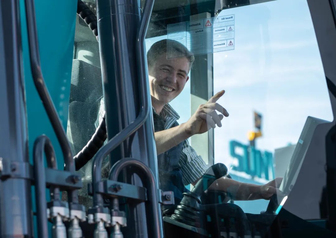 Bauma 2022 | 一组火热现场图带您重温九州ku酷游智能德国宝马展之旅