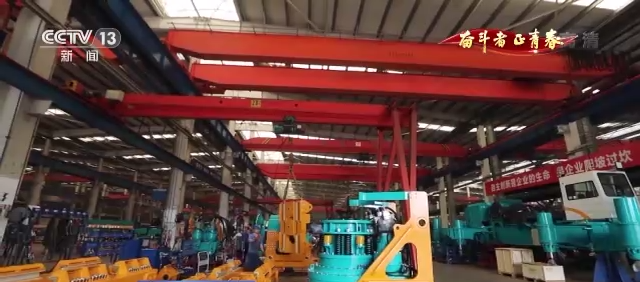 央视《奋斗者·正青春》 | 朱振新：：：励志立异 装备报国