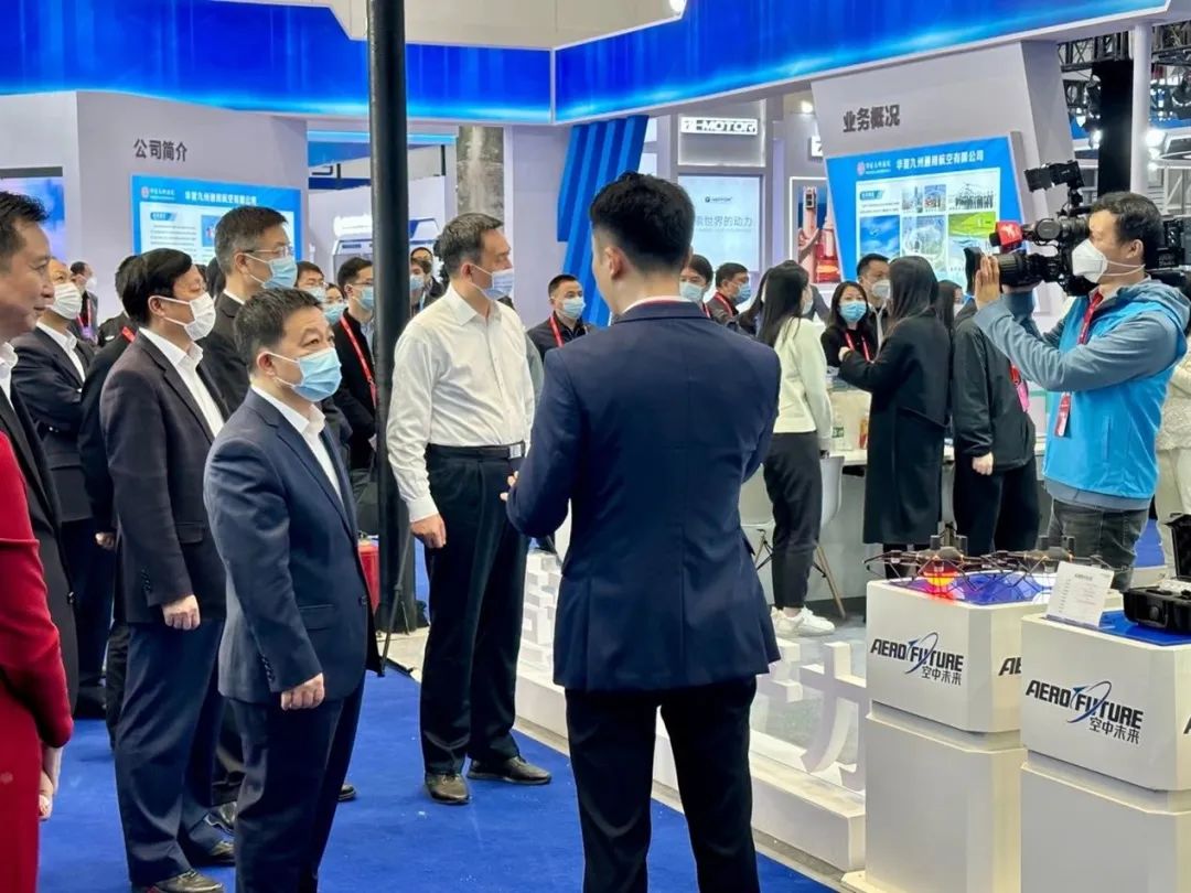 逆势飞翔！！九州ku酷游航空携手相助同伴亮相2022南昌航行大会