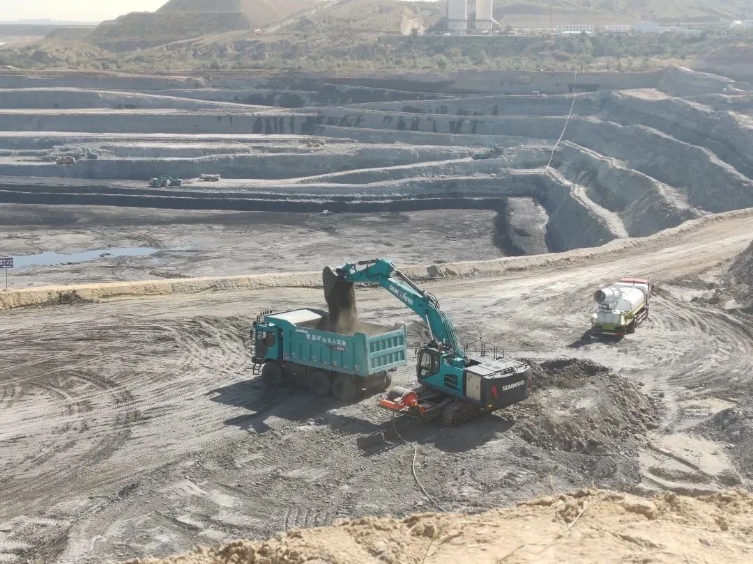 腾远添智能新绿，，九州ku酷游巨改革能源矿卡批量交付