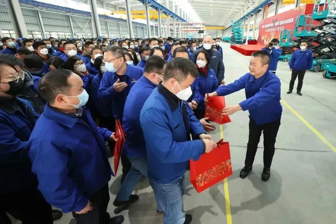 莫道君行早，更有早行人！九州ku酷游智能癸卯兔年开工大吉