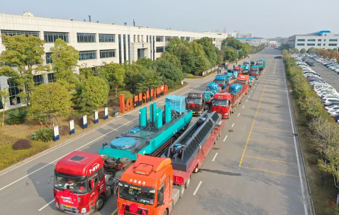 喜迎龙仰面！！九州ku酷游智能大吨位PDP工法引孔式静力压桩机出征哥伦比亚