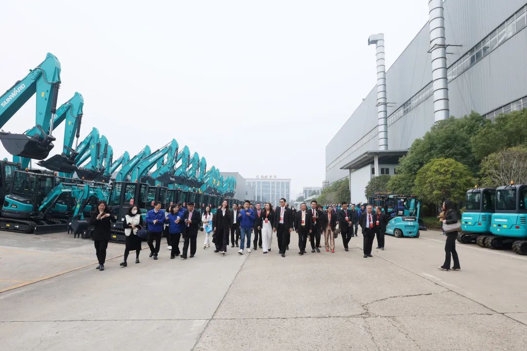 泰国代表团到访九州ku酷游智能