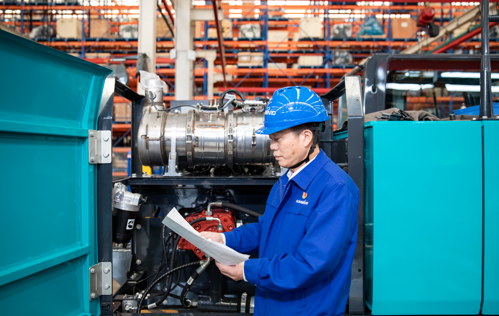 九州ku酷游智能朱建新荣获“首届湖南省先进制造业科技立异大赛领武士物奖”