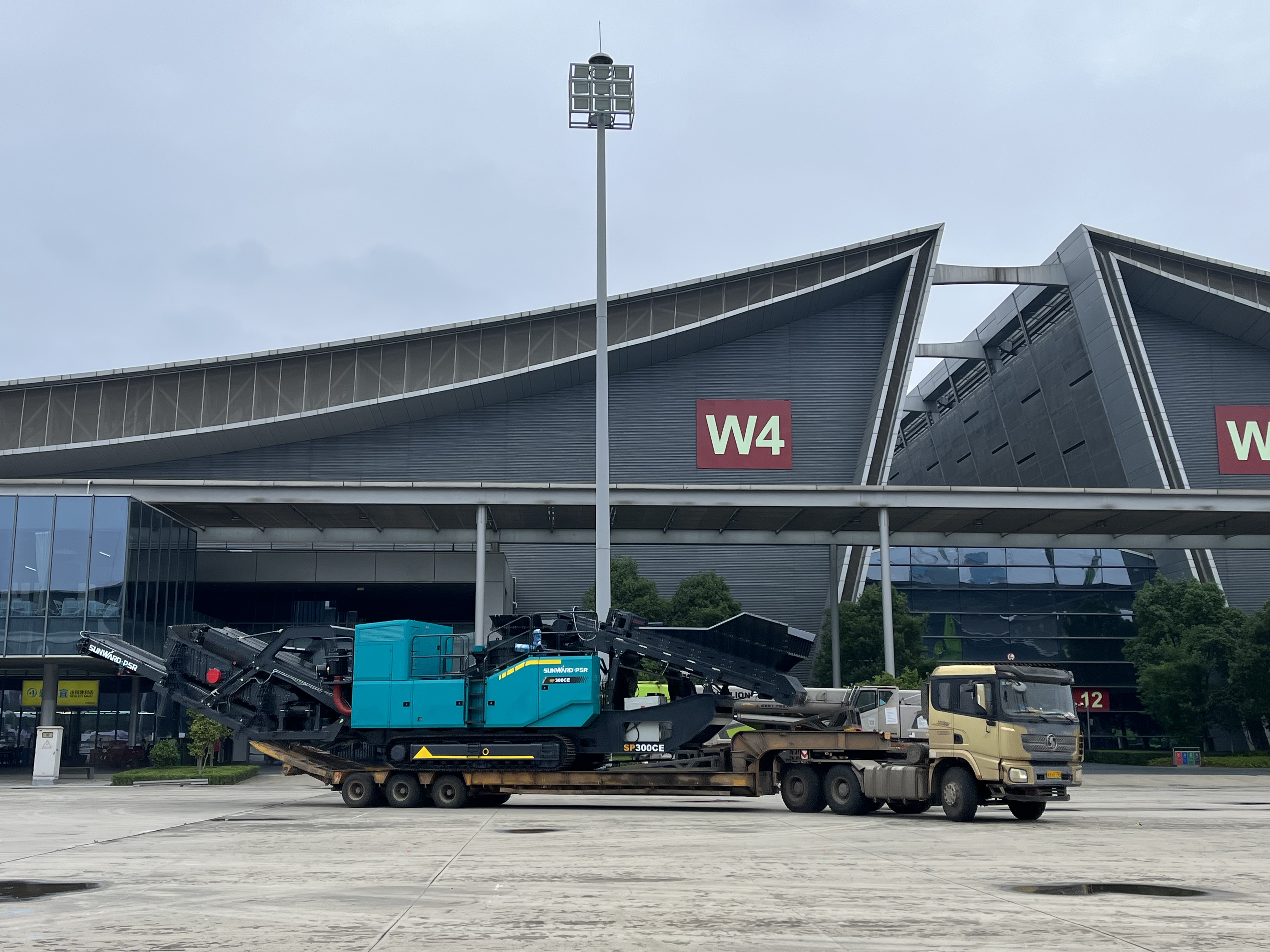 2023 CICEE | 进场布展！！！倒计时3天，九州ku酷游智能亮点剧透来了