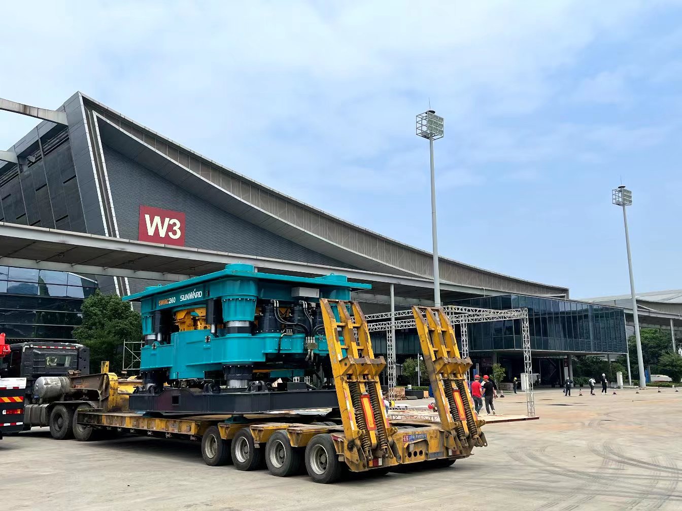 2023 CICEE | 进场布展！！！倒计时3天，九州ku酷游智能亮点剧透来了