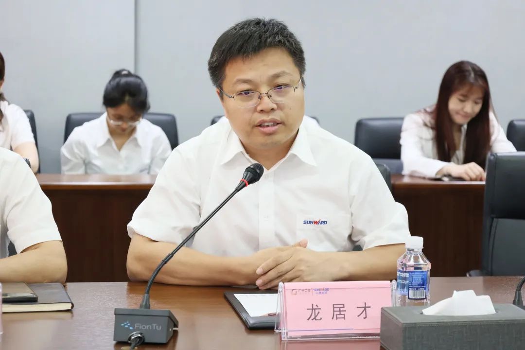 携手开启绿色转型之路！九州ku酷游智能&南京盖百氏增程式电动旋挖钻机签约仪式乐成举行