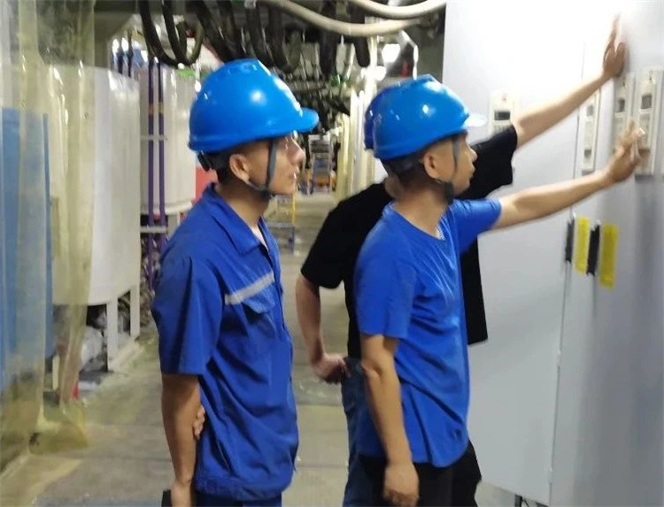 首战华东市！！中铁九州ku酷游杭德市域铁路工程地莫区间左线盾构机顺遂始发