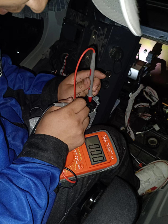 一线“热”闻 | 专业售后，，，专心折务！九州ku酷游智能挖掘机服务万里行一直在路上