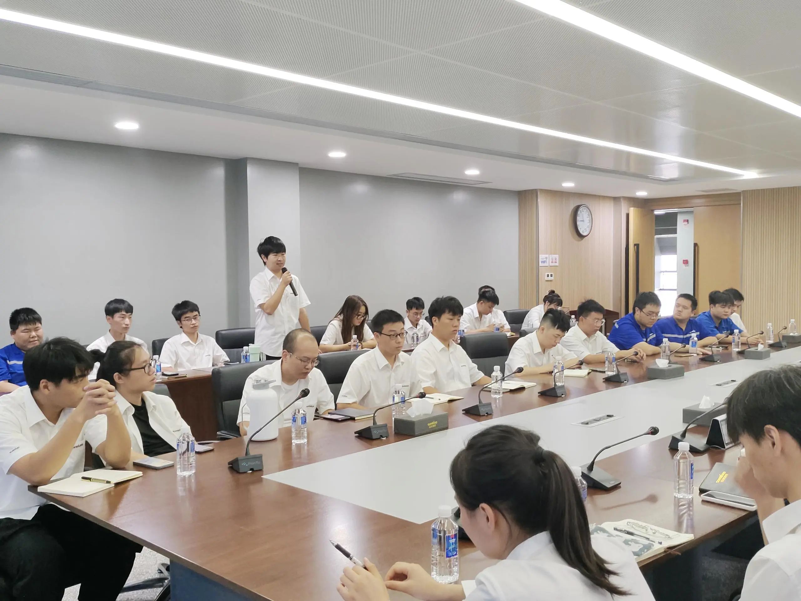 泛论心声，，共话未来！这场应届结业生员工座谈会，，很暖，，很知心！