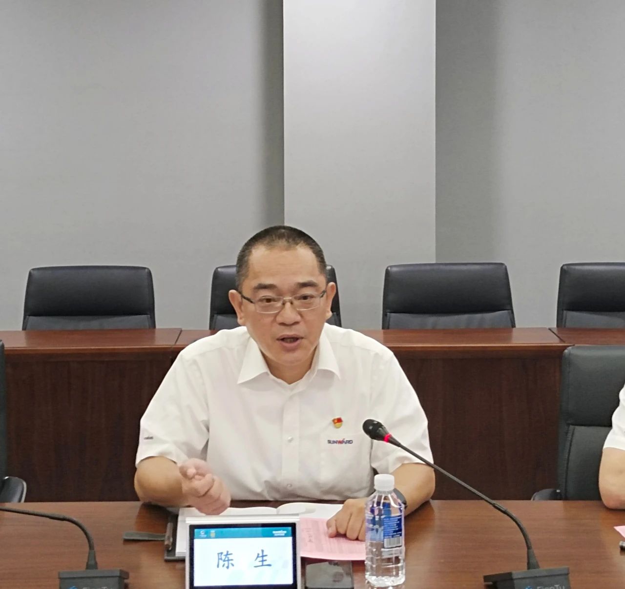 泛论心声，，共话未来！这场应届结业生员工座谈会，，很暖，，很知心！