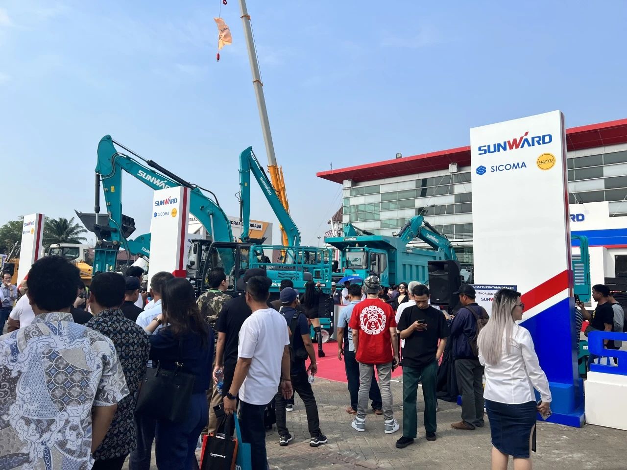 深耕细作，，逆势增添！九州ku酷游智能艳服亮相印尼雅加达矿业展