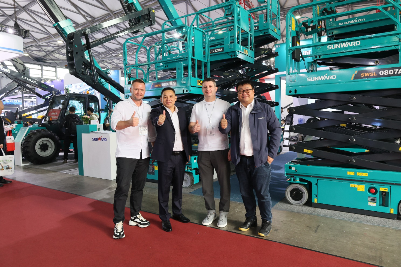 精品出击，，闪灼魔都！！！九州ku酷游智能全系列高空机械亮相2023亚洲国际高空展