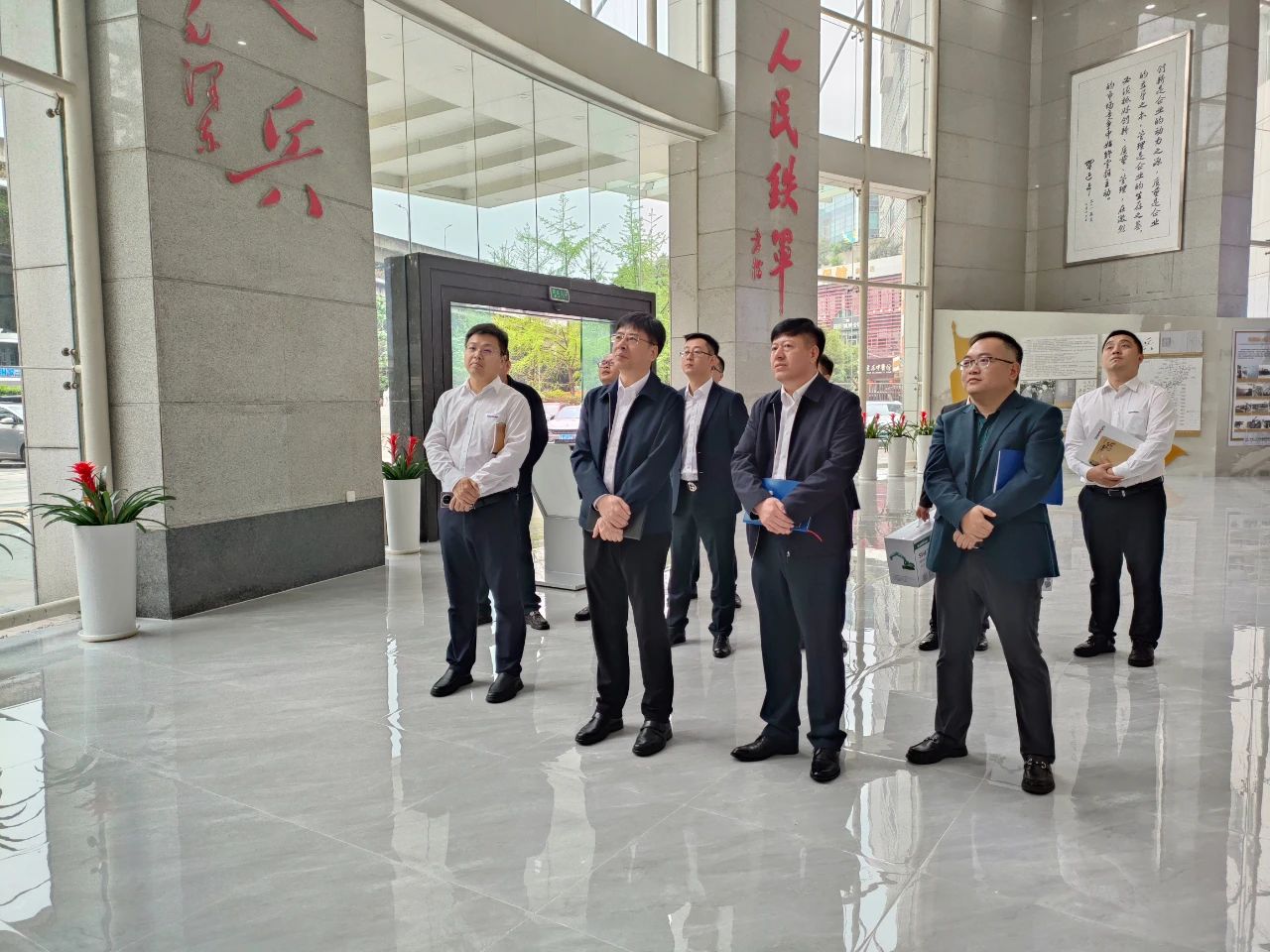 顺应新形势，追求新相助！！九州ku酷游智能到访中铁二十三局