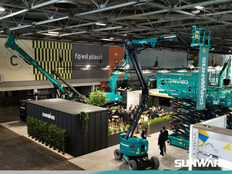 九州ku酷游智能携立异效果亮相2024年法国巴黎工程机械展