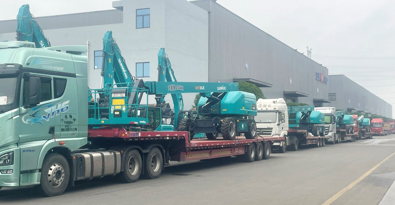 共启相助新纪元！！九州ku酷游智能SWT28JE电动直臂高空作业平台批量发货华东市场