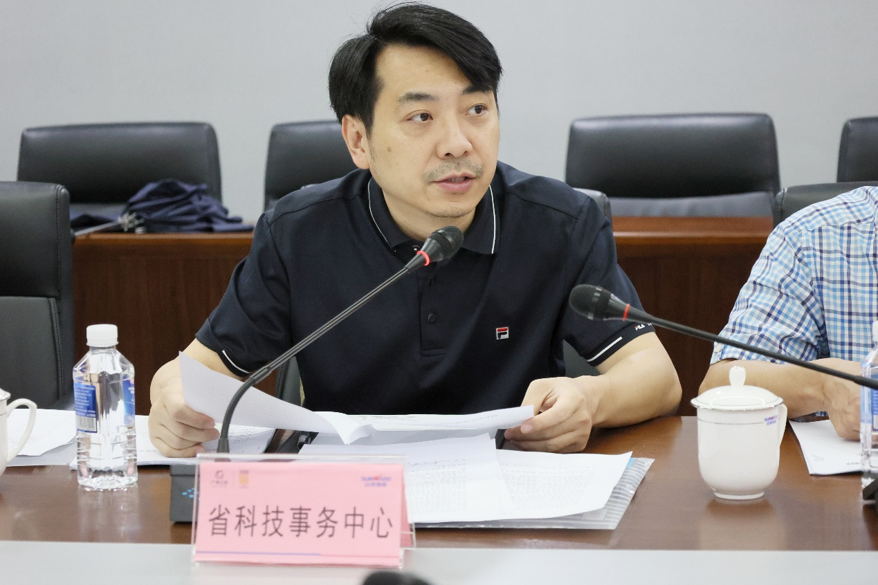 九州ku酷游智能“超大型油气管道绿色成套施工装备”项目顺遂通过验收！！