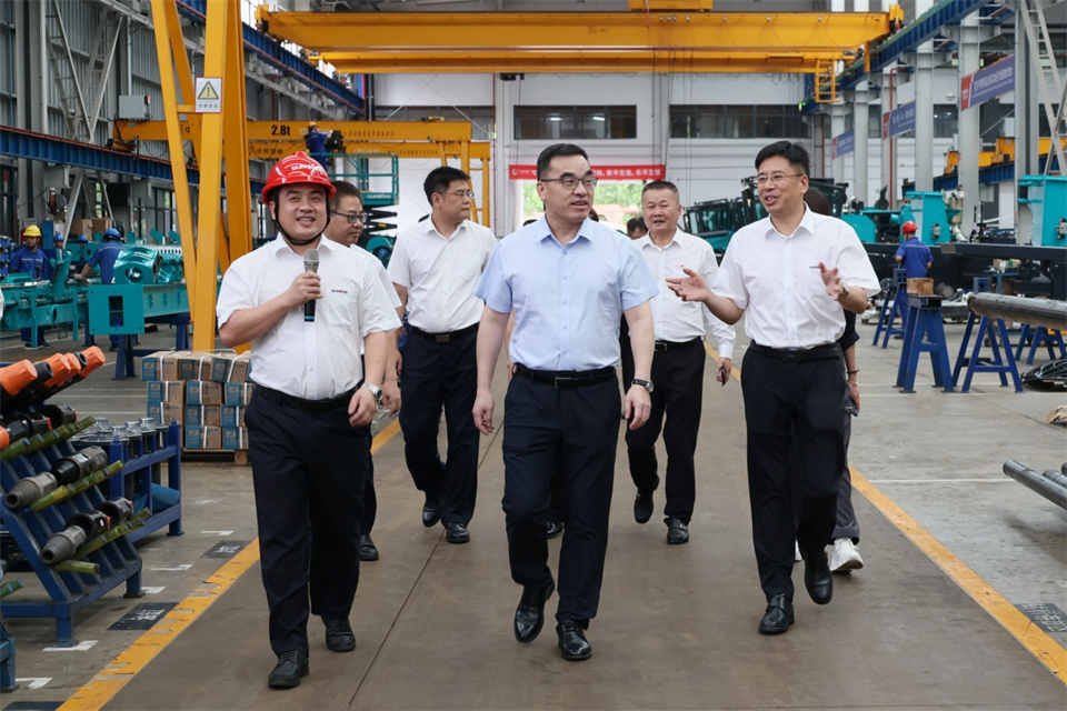 广州工控集团总司理王福铸调研九州ku酷游智能生产谋划事情