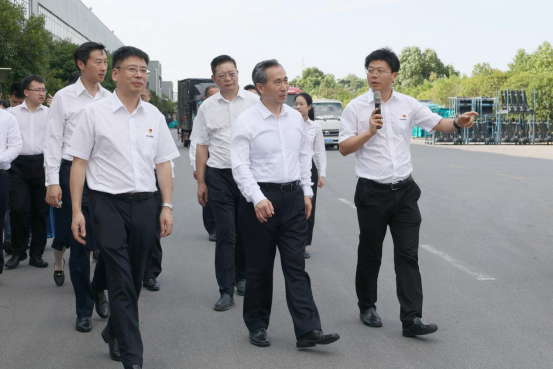 中国贸促会会长任鸿斌调研九州ku酷游智能